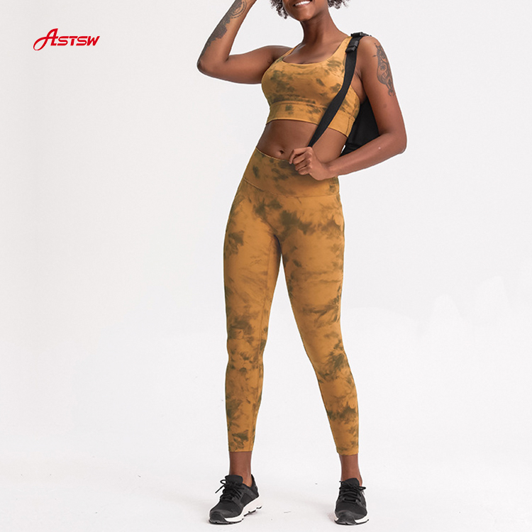 Tie dye sports bra diy Tie dye sports bra diy